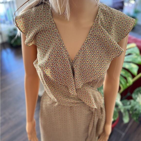 Max Studio Patterned Ruffle Wrap Midi Dress sz M EUC - Picture 3 of 12